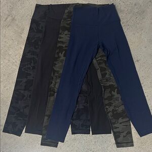Bundle of (4) lululemon Align Leggings